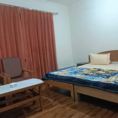 Hotel O Kohsheen Guest House Сринагар Экстерьер фото